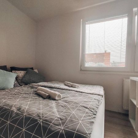 Studio Apartment Sanya #2 ليوبليانا المظهر الخارجي الصورة