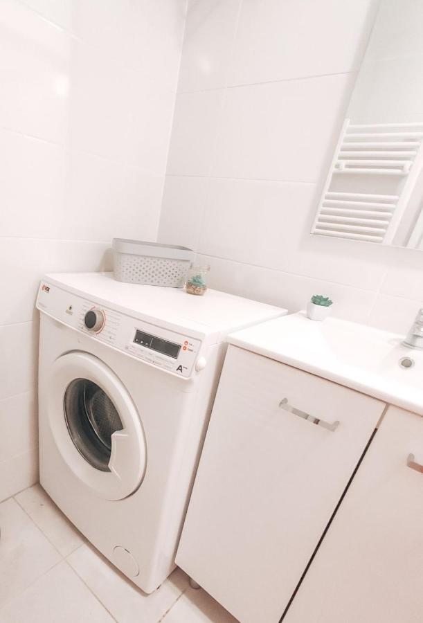 Studio Apartment Sanya #2 ليوبليانا المظهر الخارجي الصورة